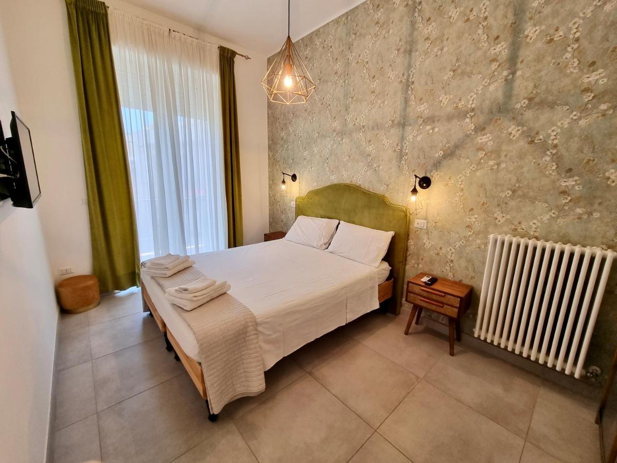 Dimora Giusti Panzió Lecce Kültér fotó