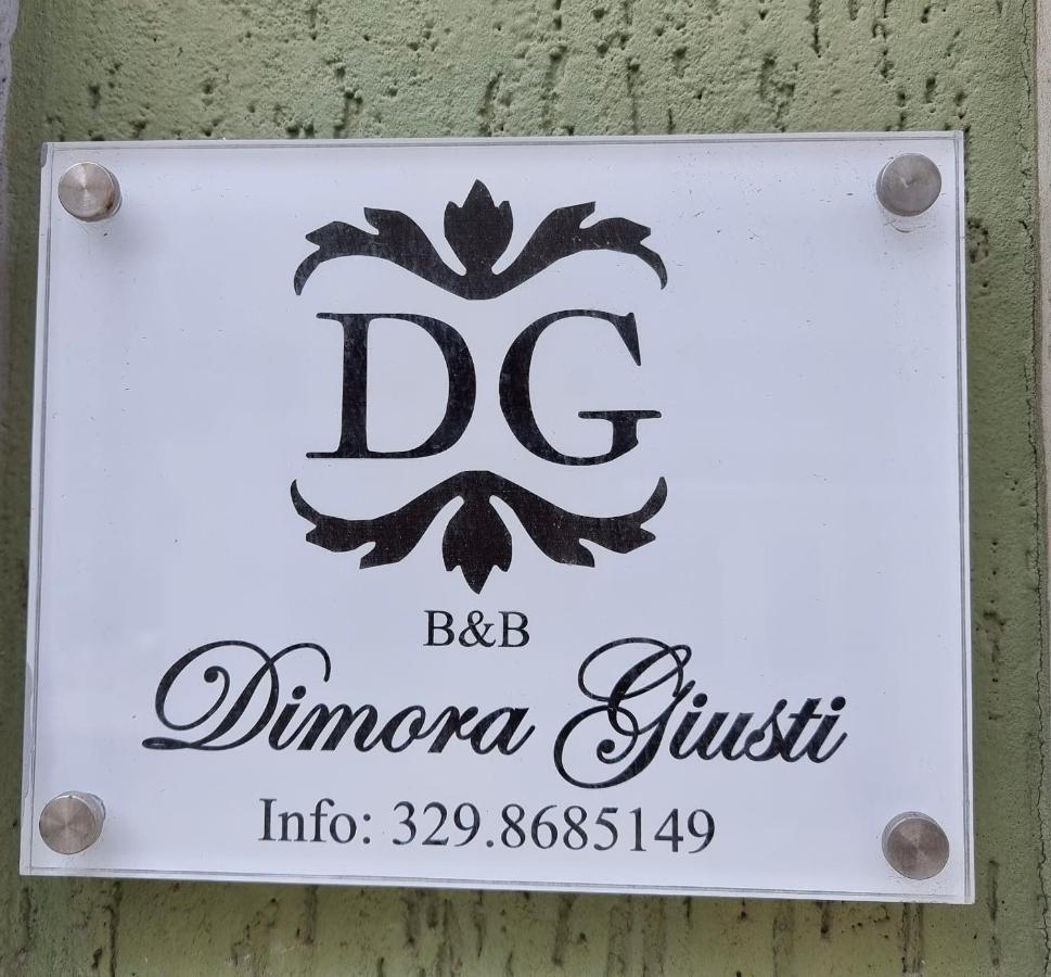 Dimora Giusti Panzió Lecce Kültér fotó